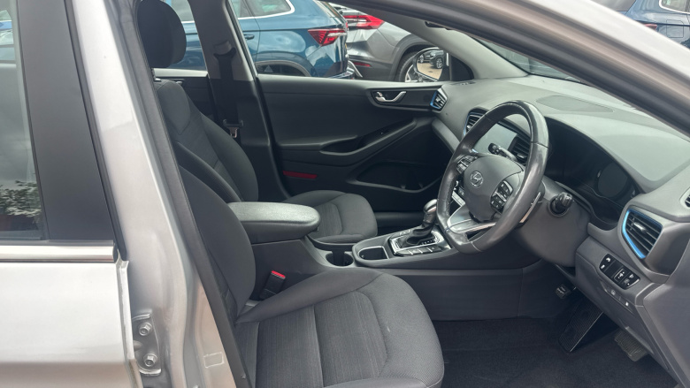 Hyundai IONIQ 1.6 GDi Hybrid Premium 5dr DCT Hybrid Hatchback